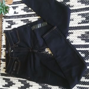 NEW Gap blue skinny short jeans.